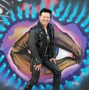 Meet your Posher, Kellyj